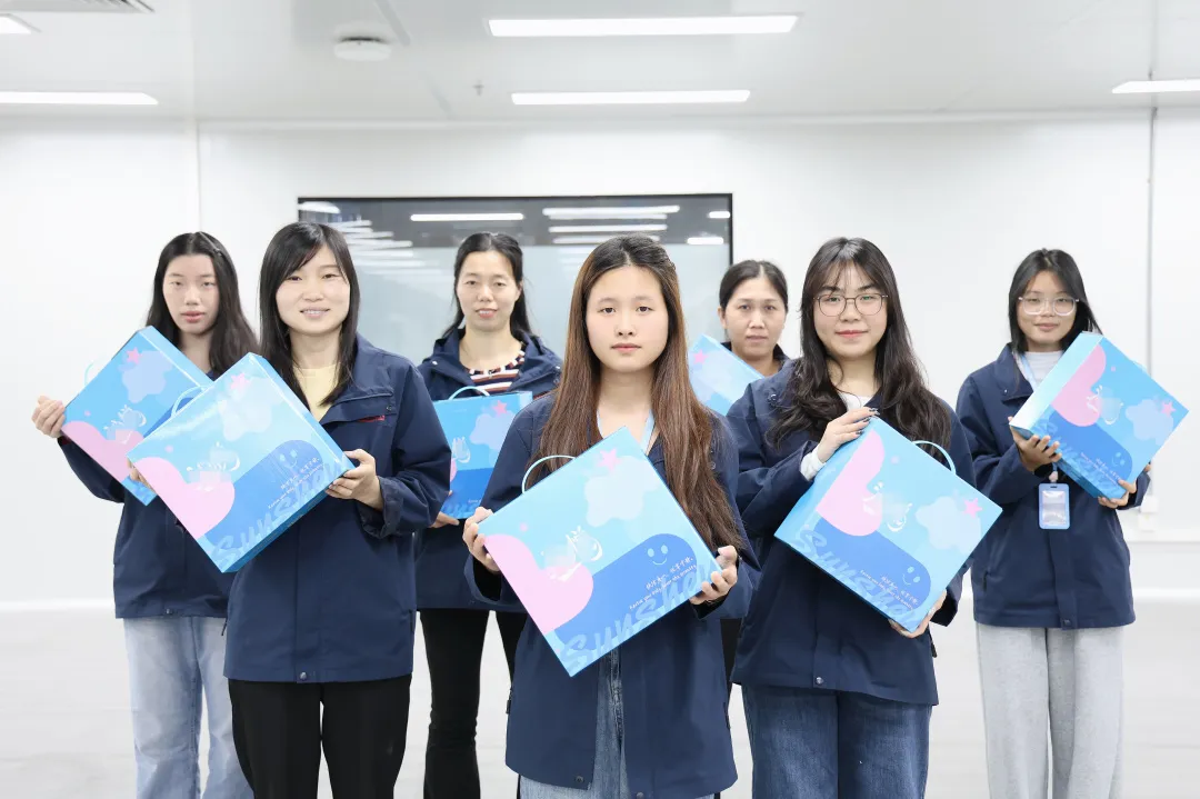 女神节：黄石“乒”出欢乐，广州“盒”你甜蜜！